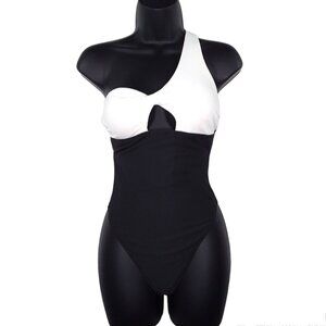 Cupshe Swimsuit One Piece Small One Shoulder Twist Front Cutout Black White NWT